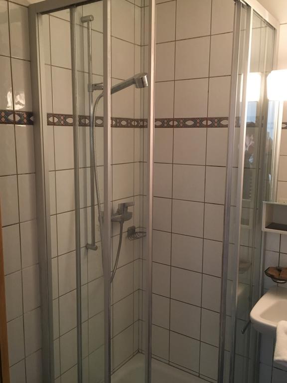 Hotel De La Gare Yvonand エクステリア 写真