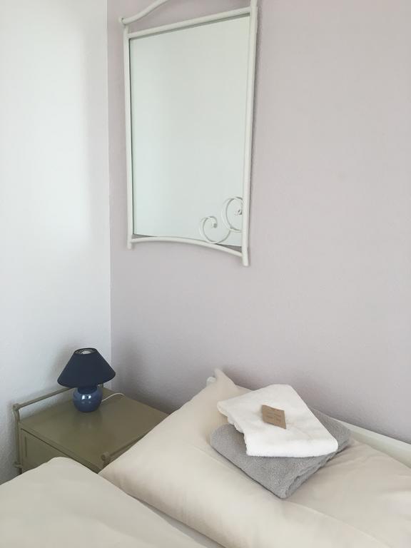 Hotel De La Gare Yvonand エクステリア 写真