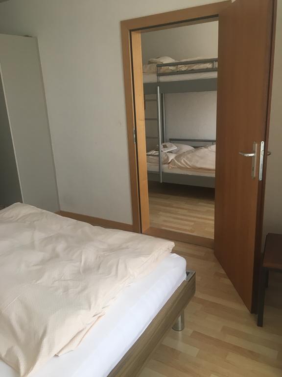 Hotel De La Gare Yvonand エクステリア 写真